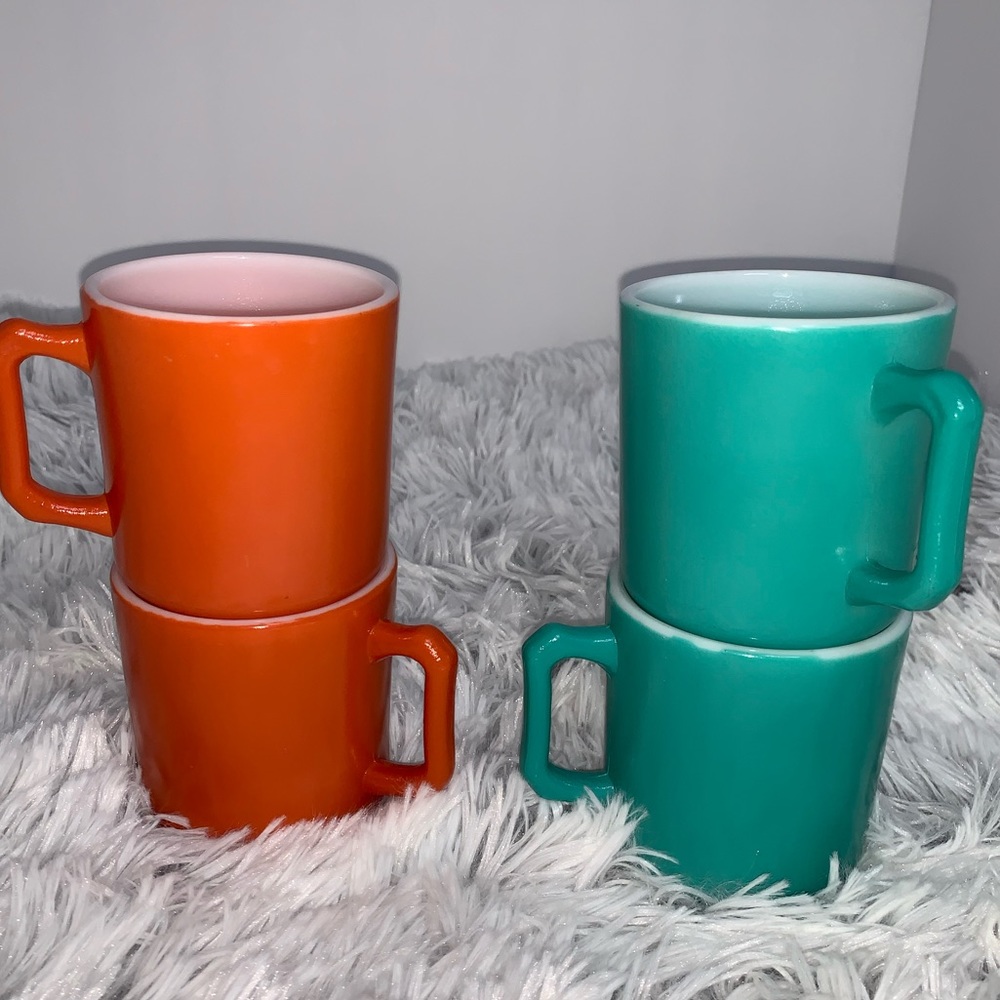Vintage HAZEL ATLAS Colored Milk Glass Mugs Set-4